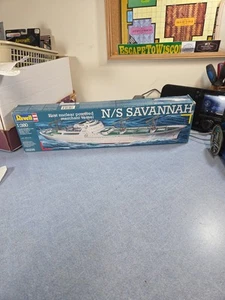 Revell 05235 N/S Savannah First Atom Powered Merchant Vessel 1:380 - Bild 1 von 9