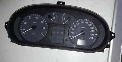 Renault Megane I 1,4 Bj.99-03 Tacho (111.494 km) 0904-3080096 - Bild 1 von 4