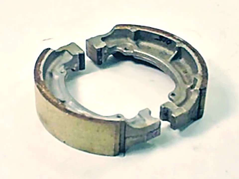 ZAPATOS FRENO DELANTEROS KAWASAKI KX125 KDX175 KT250 NOS Foto 1 de 1