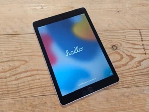 Tablet Apple iPad iPad Air 2 A1567 Wi-Fi + 4G/LTE 9,7" Retina 64 GB plateada iOS - Imagen 1 de 10