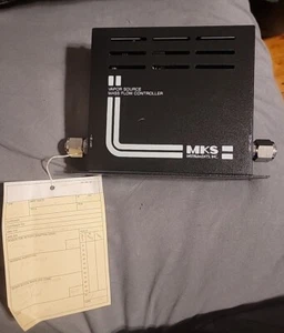 MKS TYPE 1150C-406M VAPOR SOURCE Mass Flow Controller  - Picture 1 of 3
