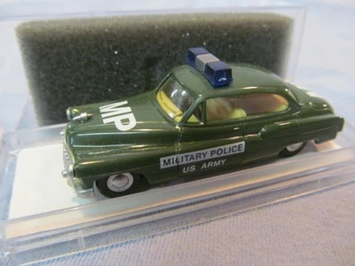 NUEVO PRALINÉ ESCALA 1/87 HO BUICK 50 s Ejército de EE. UU. POLICÍA MILITAR MP CAR Foto 1 de 4