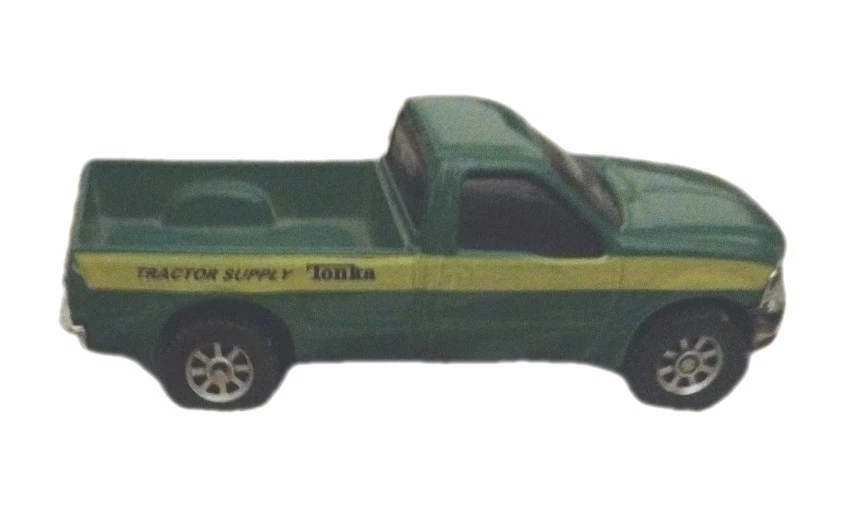 A Tundra Tractor Supply Truck Green 1/64 Diecast Metal Car Limited Edition - Image 1 of 1