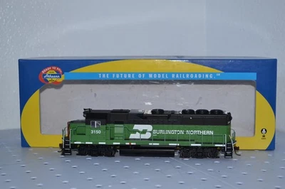 READ Athearn 77875 HO Burlington Northern GP50 Diesel Locomotive BN #3150 - Image 1 of 4