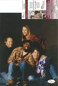 HOOTIE & THE BLOWFISH DARIUS RUCKER MARK BRYAN JIM SONEFELD SIGNED 8X10 JSA COA - Picture 1 of 1