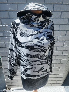 Unisex Nike Hoodie. Size L - Picture 1 of 1