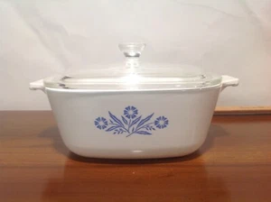 Corning Ware Blue Cornflower Casserole Dish P-1 1/2-B   w/ original p-7-c lid - Picture 1 of 5