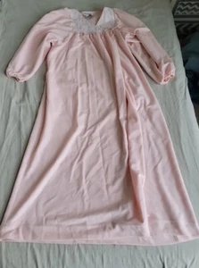 Donna Richard Gilligan O'Malley Nightgown Womens M Zip Tie Pink Lace USA VTG - Picture 1 of 15