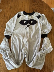 EUC Carters Boys Footed Sleeper Pajamas Racoon Face Gray Sz 3T - Picture 1 of 4