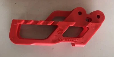 ORIGINAL GAS GAS REAR SWINGARM CHAIN GUIDE SWING ARM RED  EC300 FSE FSR - Image 1 of 4