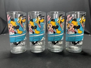 4 vasos ALTOS Walt Disney - Coche convertible verde azulado Mickey & Minnie Mouse - Imagen 1 de 8