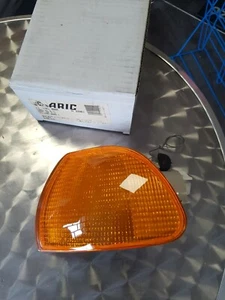 Freccia Anteriore Sinistro Arancione per Fiat Palio 11185000 Aric nuova - Foto 1 di 4