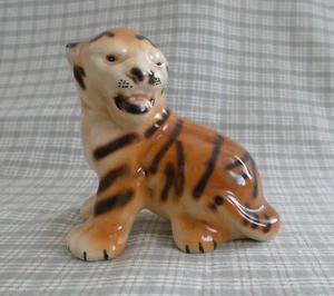 Porzellanfigur Tiger - Bild 1 von 2