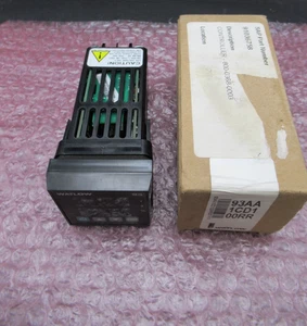 Watlow 93 With TempGard Watlow 93AA-1CD1-00RR (Fast Shipping) - Picture 1 of 7