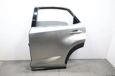 Lexus NX300 2018-2021 puerta trasera izquierda 67004-78010 68104-78020 69802-78020 Foto 1 de 4