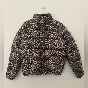 Les Coyotes de Paris Girls Leopard Print Puffer Jacket Sz 14 Winter Snow Skiing - Picture 1 of 11
