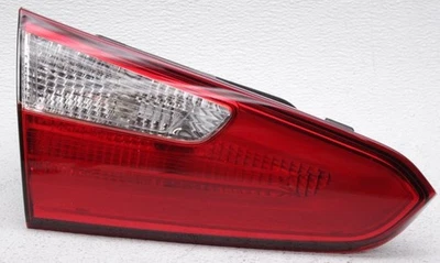 Lámpara trasera izquierda del lado del conductor OEM Kia Forte sedán lente grieta 92403-A7000 Foto 1 de 4