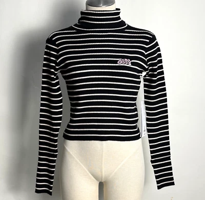 Suéter feminino Obey gola alta Elise preto/branco tamanho P novo com etiquetas Shepard Fairey - Imagem 1 de 4