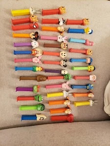 Lot Of 37 Pez Dispensers - Bild 1 von 1