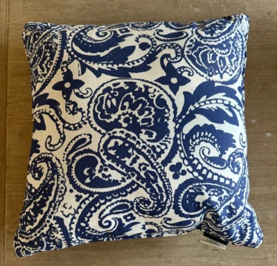 Almohada interior/exterior Lauren Ralph Lauren, azul marino y blanco, 18"x18" Foto 1 de 2