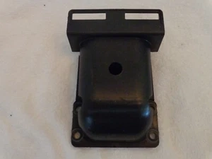 BRIGGS AND STRATTON LUFTREINIGER ADAPTER (24JY5) - Bild 1 von 3