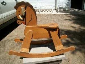 Antique Wooden rocking horse "American Vintage Toy" - Picture 1 of 5
