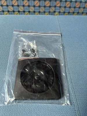 New Humanscale Monitor Arm VESA Plate 100 X 100mm - For M2.1, M8.1, M10 - Black - Image 1 of 3