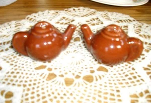 Salero y pimentero vintage Brown Betty ~ - Imagen 1 de 5