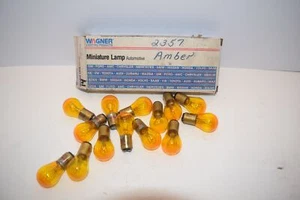14x NOS Wagner 2357NA Amber 12V Light Bulbs - C68 - Foto 1 di 2
