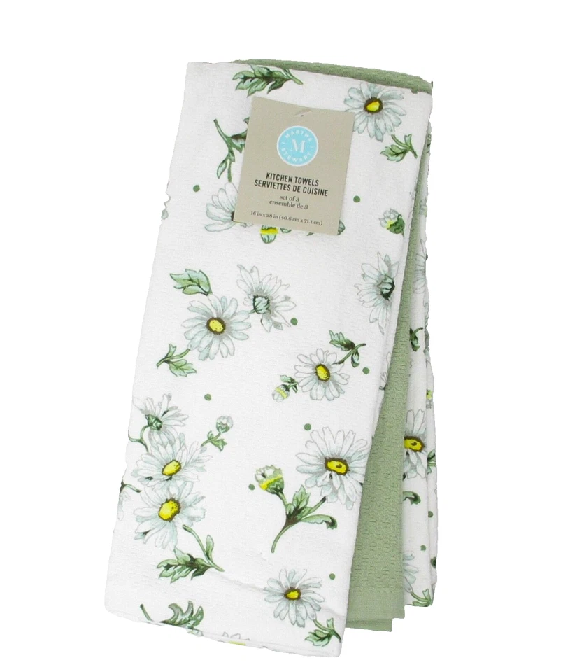 Juego de toallas de cocina Martha Stewart de 3 platos a mano 2 verdes florales y 1 liso Foto 1 de 3
