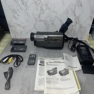 Hitachi VM-E510A Video8 Camera With 8mm Cassettes, Case, Charger, Remote+  - Picture 1 of 18