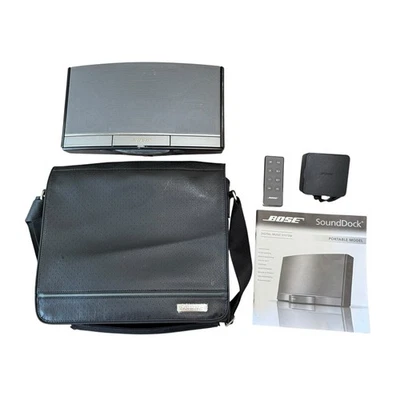 Bose SoundDock N123 Portable Digital Music System - Image 1 of 4