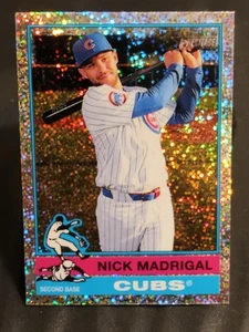 2025 Topps Heritage ✨Silver Sparkle Refractor✨#375 Nick Madrigal-Chicago Cubs 🐻 - Picture 1 of 3