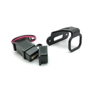 Kit Presa USB Completo, Originale 2S001762, Aprilia RSV4 / RSV4 Factory - Picture 1 of 6