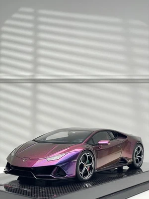 Lamborghini Huracan EVO (Chameleon Purple) [MR Collection] 1/18 scale - Image 1 of 4