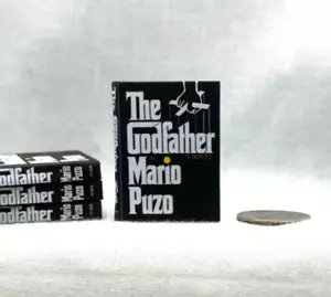 Libro leggibile scala 1:6 IL PADRINO scala da gioco in miniatura - Foto 1 di 6