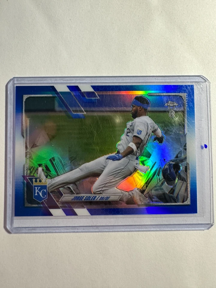K167,425 - 2021 Topps Chrome Ben Baller Blue Refractors #210 Jorge Soler #/75 - Image 1 of 1