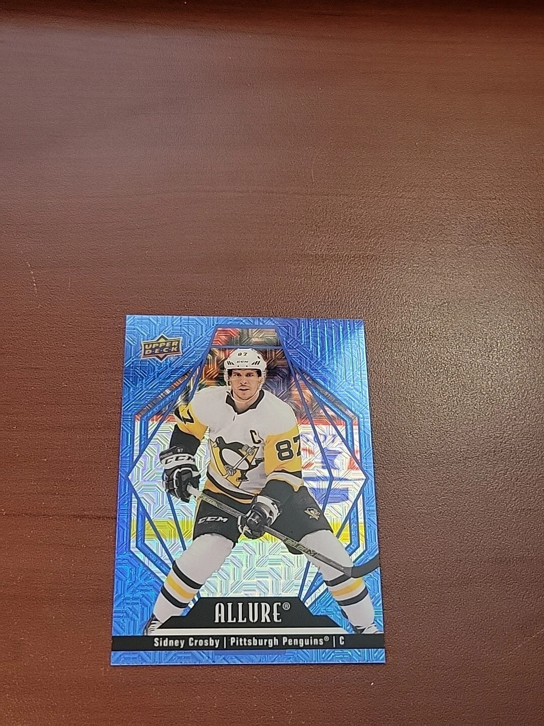2022-23 Upper Deck Allure SIDNEY CROSBY /35 Blue Line #84