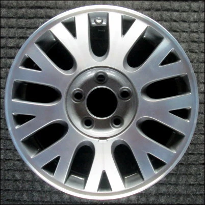 Ford Crown Victoria 16 Inch Machined OEM Wheel Rim 2003 To 2011 - Image 1 of 1