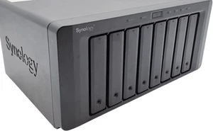 Synology DS1813+ Network Attached Storage NAS Atom D2700 2GB RAM **No Storage** - Afbeelding 1 van 8