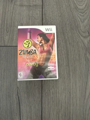 Zumba Fitness con estuche y manual (Nintendo Wii, 2010) disco de juego probado funcionando Foto 1 de 4