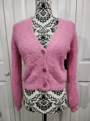 Nuevo con etiquetas Cárdigan Junior's No Boundaries Rosa Peludo Manga Larga Abotonado Talla Pequeña  Foto 1 de 4