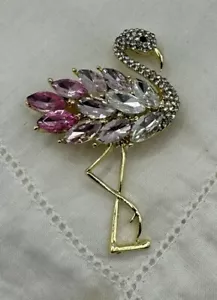 Beautiful Bright Pink Flamingo W Large And Small Stones Brooch Pin - Picture 1 of 4