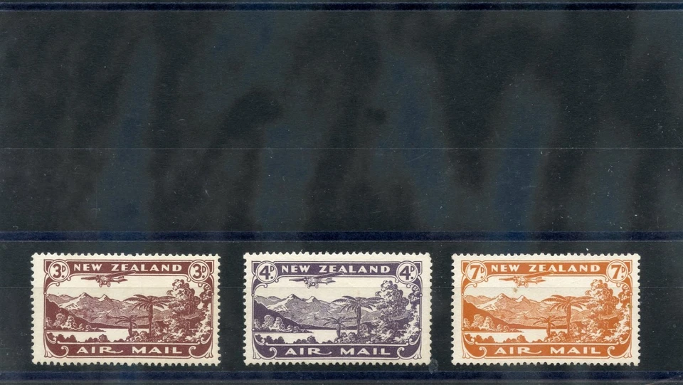 NEW ZEALAND Sc C1-3(SG 548-50)*F-VF LH 1931 AIRMAIL SET $120 - Image 1 of 1