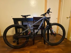Used 2020 Trek Fuel EX 5, Grey/Black, Medium, 29er, minor scratches - Picture 1 of 11