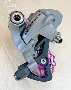 SHIMANO ULTEGRA REAR DERAILLEUR 10 OR 9 SPEED 6700 GRAY ALLOY WHEELS - Picture 1 of 5