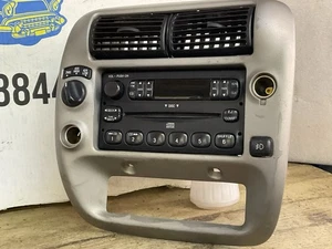 1995-2003 FORD EXPLORER RANGER MOUNTAINEER AM/FM CD WITH TRIM BEZEL SILVER OEM  - Picture 1 of 24