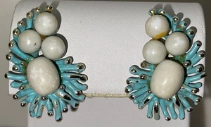 Ledo Vintage Gold Tone Clip On Earrings Jewelry Gar3-11 - Picture 1 of 8