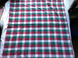 VTG Red White Green Checkered Plaid Christmas Picnic Tablecloth 7 1/2FT Retro - Picture 1 of 3