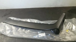 1Y8468 BMW E30 Stoßstange Blende Vorne Links 51111935013 1935013 - Picture 1 of 4